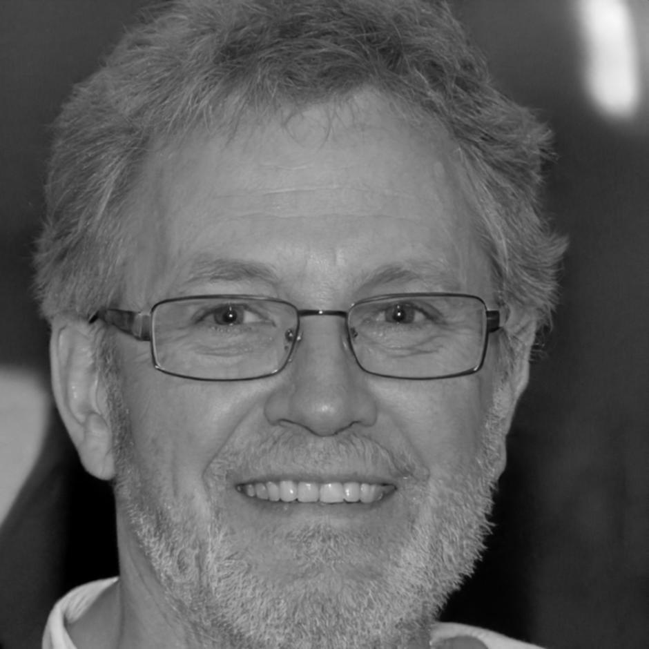 Finnian Tollervey teaching detective fiction writing techniques